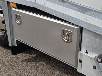 ACTROS 2551 6X2 / OPRIJ - MACHINE TRANSPORT